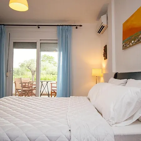 Forty Roses Vourvourou Habitación foto