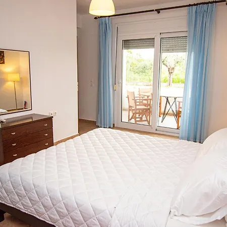 Forty Roses Vourvourou Habitación foto